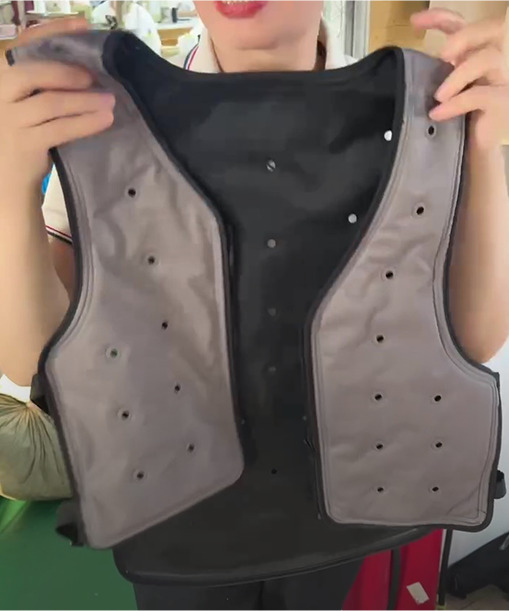 Mode d'emploi du nouveau gilet rafra&icirc;chissant