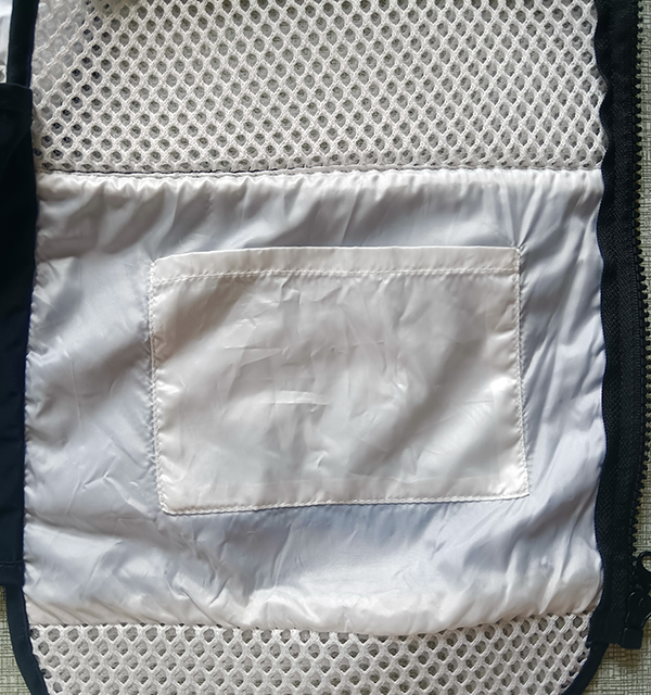 V&ecirc;tements de refroidissement &agrave; colle condens&eacute;e