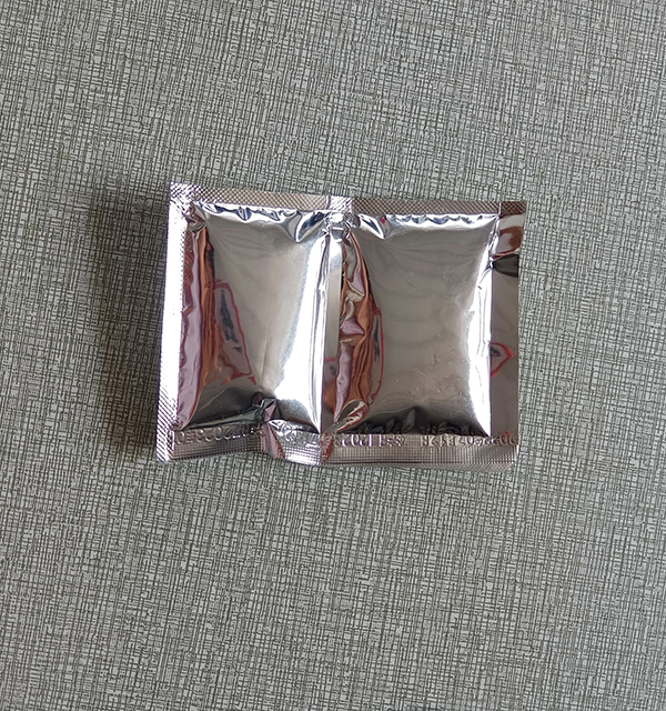 V&ecirc;tements de refroidissement &agrave; colle condens&eacute;e